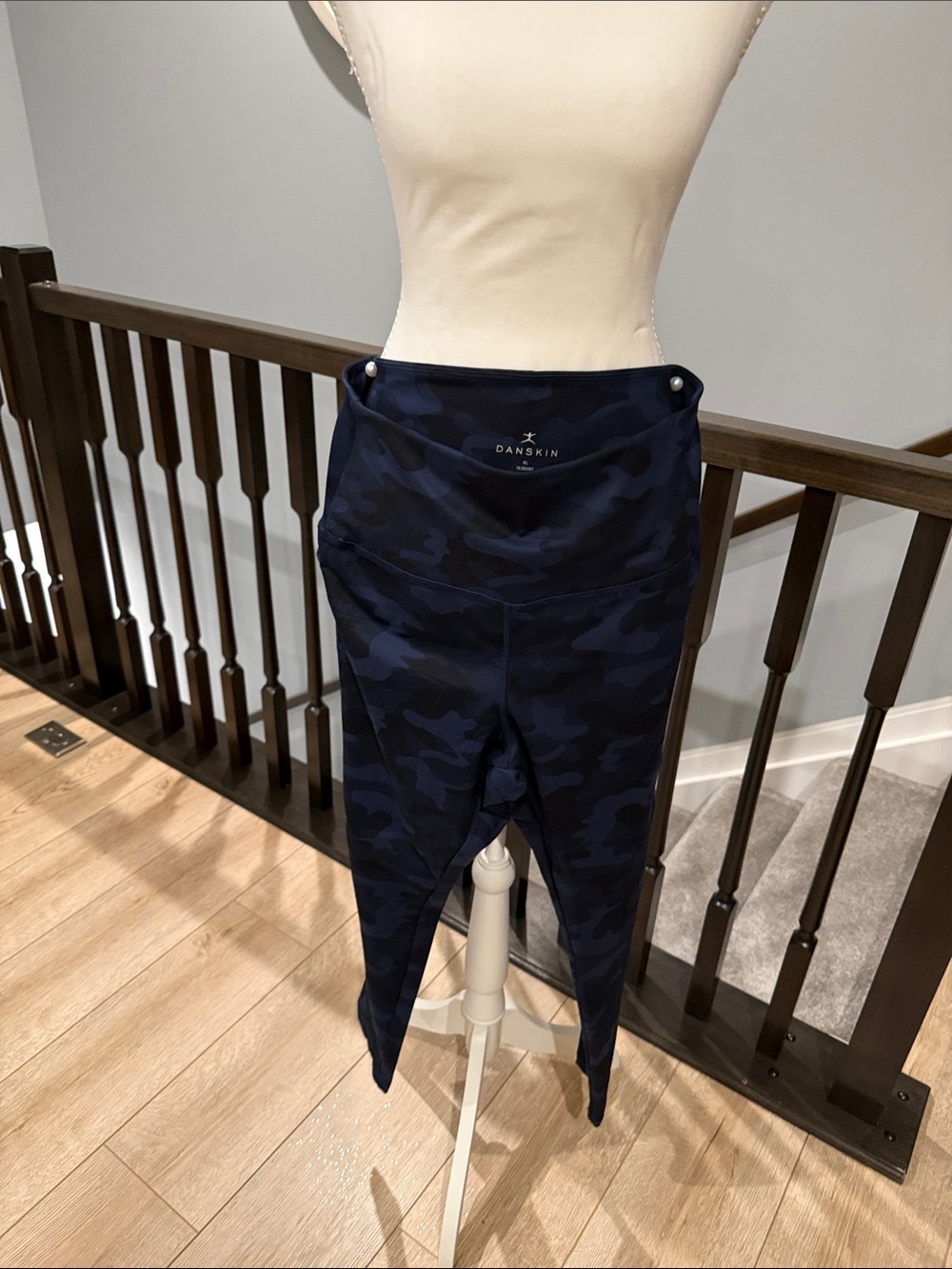 Danskin Navy Camo High-Rise Leggings